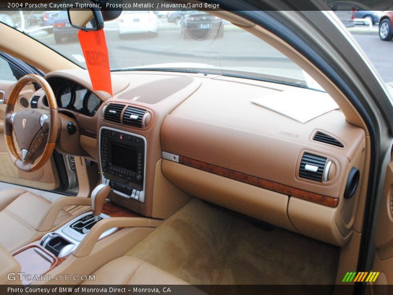 Prosecco Metallic / Havanna/Sand Beige 2004 Porsche Cayenne Tiptronic