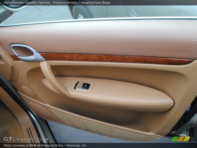 Prosecco Metallic / Havanna/Sand Beige 2004 Porsche Cayenne Tiptronic