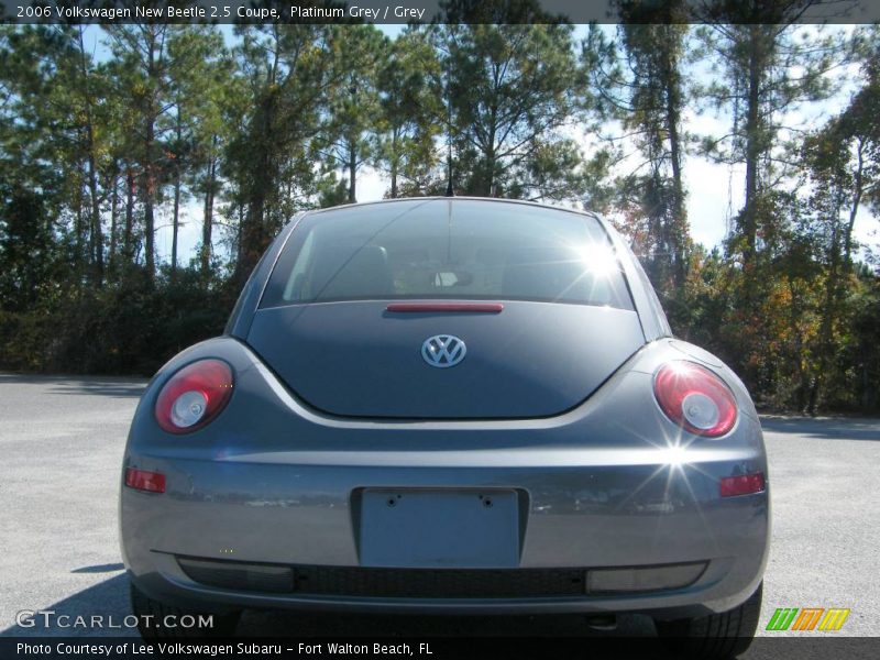 Platinum Grey / Grey 2006 Volkswagen New Beetle 2.5 Coupe