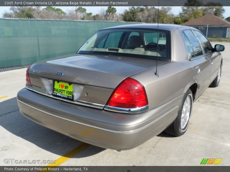 Arizona Beige Metallic / Medium Parchment 2005 Ford Crown Victoria LX