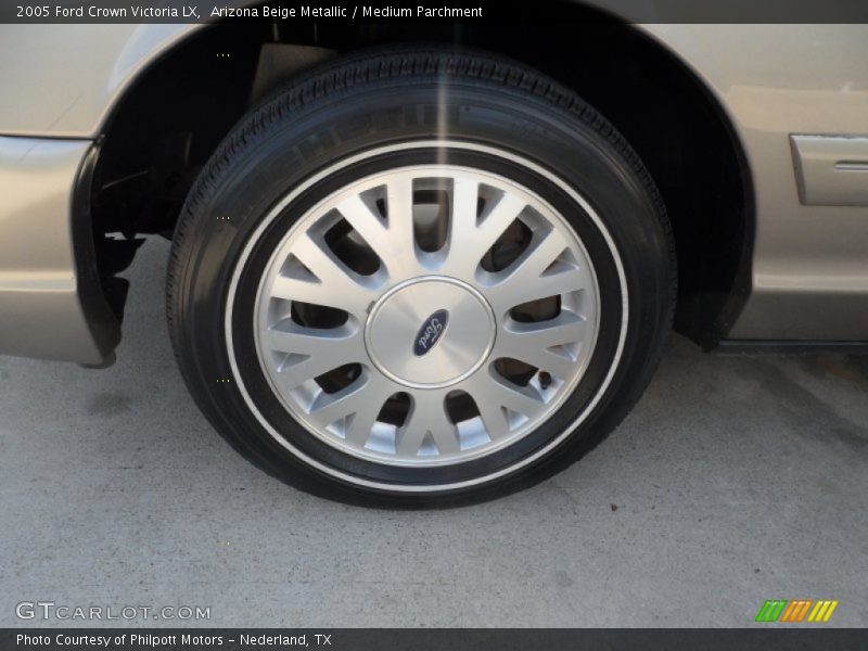 Arizona Beige Metallic / Medium Parchment 2005 Ford Crown Victoria LX