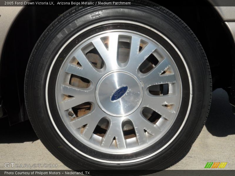Arizona Beige Metallic / Medium Parchment 2005 Ford Crown Victoria LX