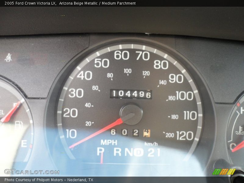 Arizona Beige Metallic / Medium Parchment 2005 Ford Crown Victoria LX