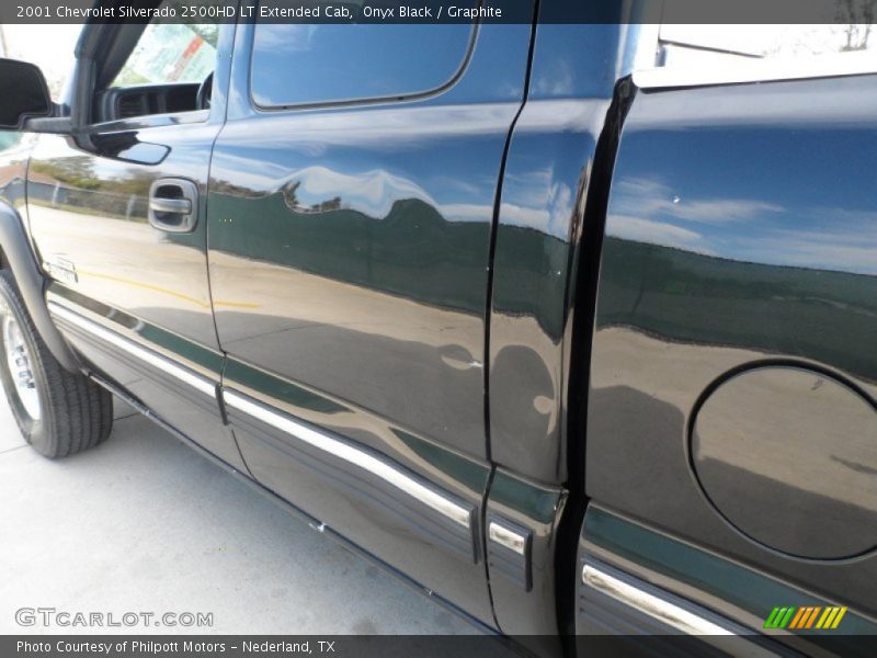 Onyx Black / Graphite 2001 Chevrolet Silverado 2500HD LT Extended Cab