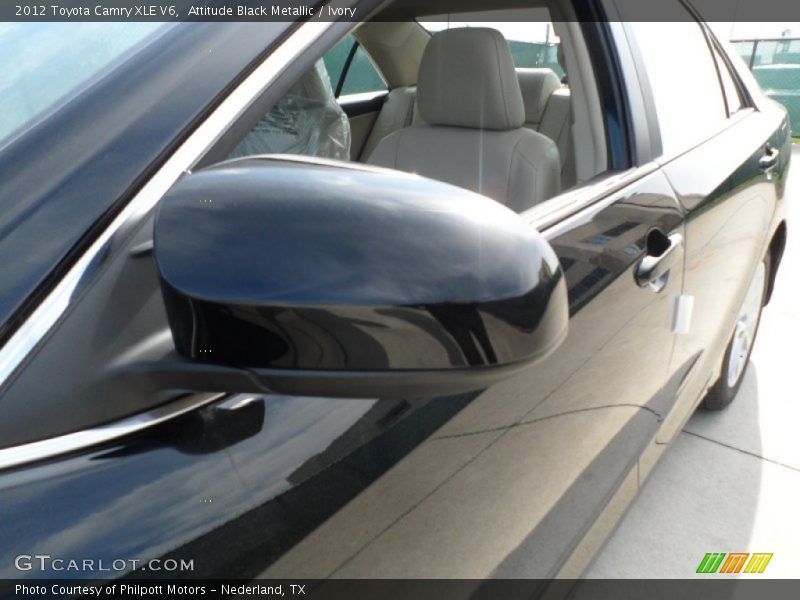 Attitude Black Metallic / Ivory 2012 Toyota Camry XLE V6