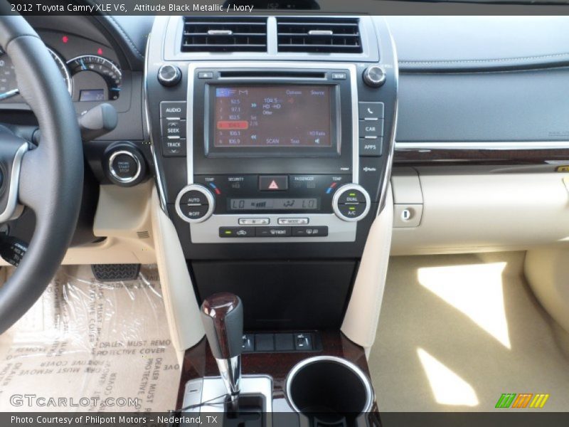 Attitude Black Metallic / Ivory 2012 Toyota Camry XLE V6