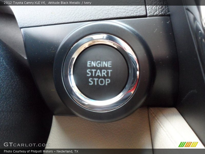 Attitude Black Metallic / Ivory 2012 Toyota Camry XLE V6