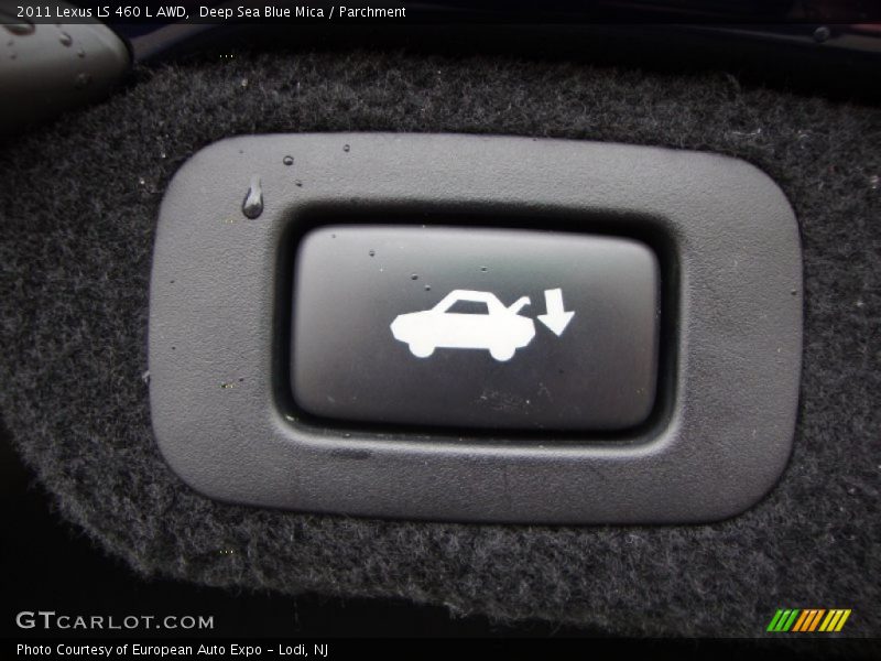 Deep Sea Blue Mica / Parchment 2011 Lexus LS 460 L AWD