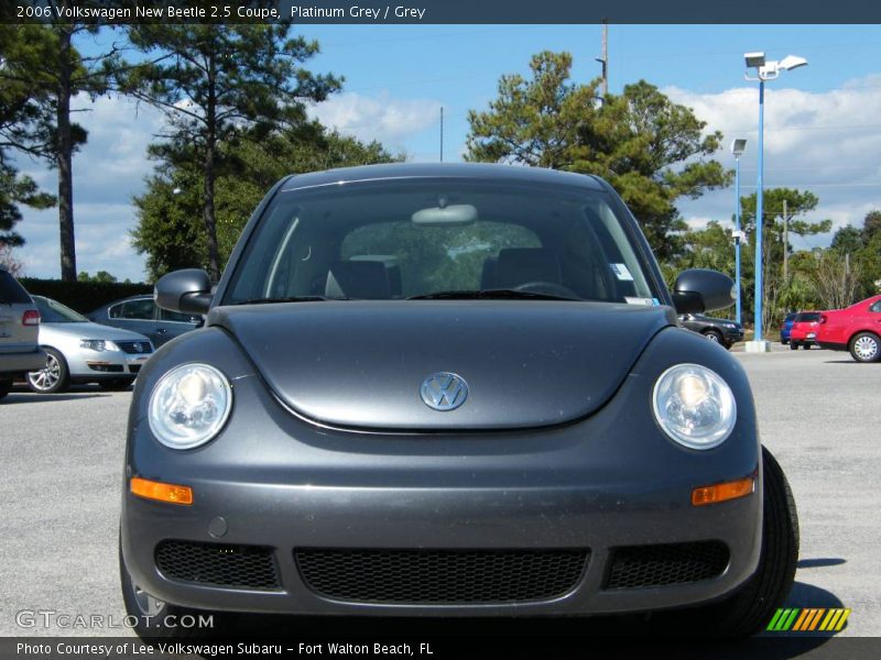 Platinum Grey / Grey 2006 Volkswagen New Beetle 2.5 Coupe
