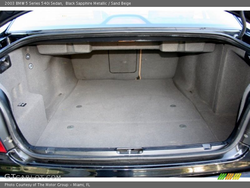Black Sapphire Metallic / Sand Beige 2003 BMW 5 Series 540i Sedan