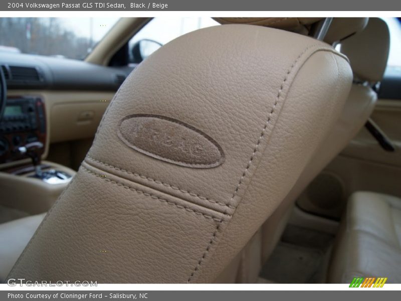 Black / Beige 2004 Volkswagen Passat GLS TDI Sedan
