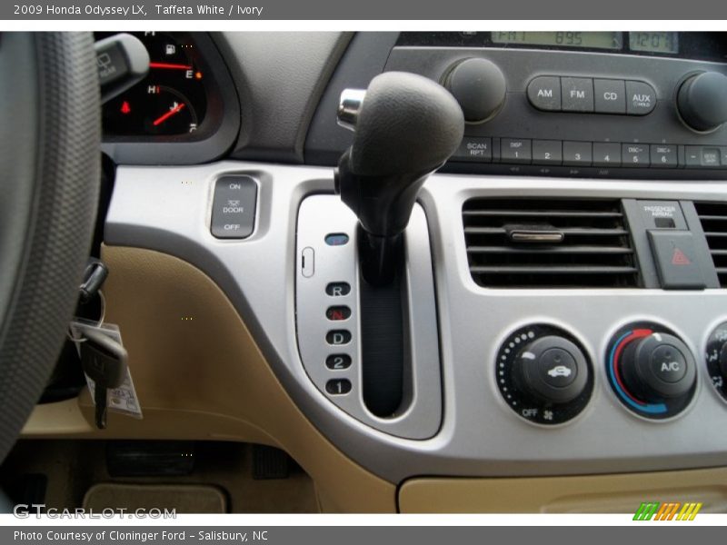 Taffeta White / Ivory 2009 Honda Odyssey LX