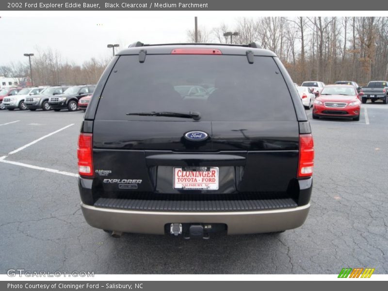 Black Clearcoat / Medium Parchment 2002 Ford Explorer Eddie Bauer