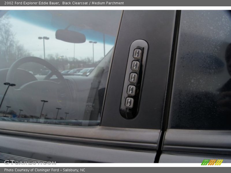 Black Clearcoat / Medium Parchment 2002 Ford Explorer Eddie Bauer