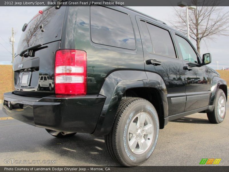 Black Forest Green Pearl / Pastel Pebble Beige 2012 Jeep Liberty Sport