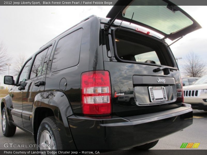 Black Forest Green Pearl / Pastel Pebble Beige 2012 Jeep Liberty Sport