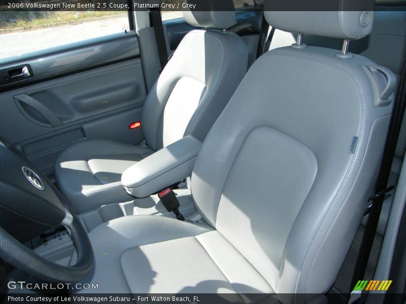 Platinum Grey / Grey 2006 Volkswagen New Beetle 2.5 Coupe