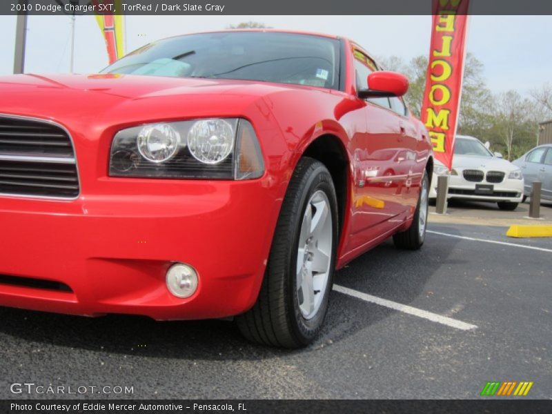 TorRed / Dark Slate Gray 2010 Dodge Charger SXT