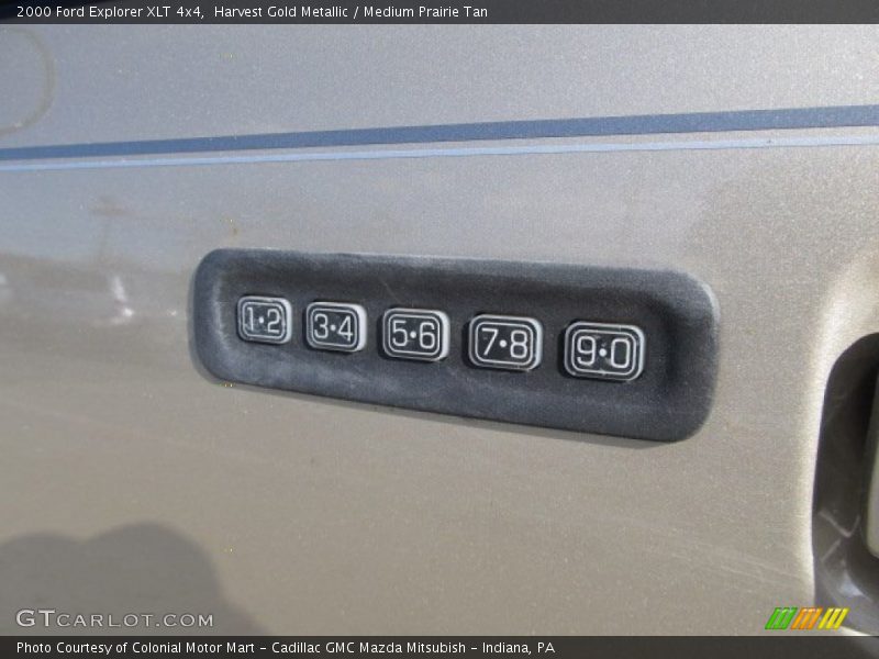 Harvest Gold Metallic / Medium Prairie Tan 2000 Ford Explorer XLT 4x4