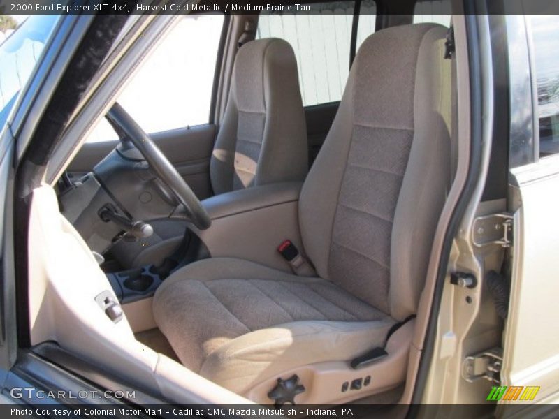 Harvest Gold Metallic / Medium Prairie Tan 2000 Ford Explorer XLT 4x4