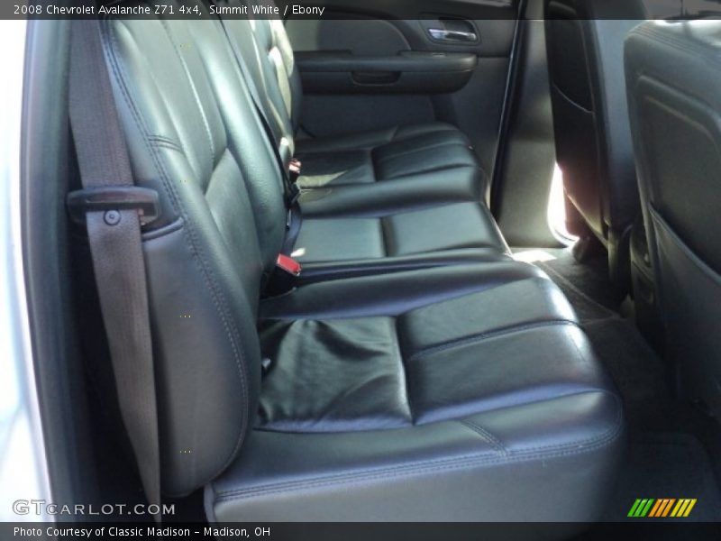 Summit White / Ebony 2008 Chevrolet Avalanche Z71 4x4