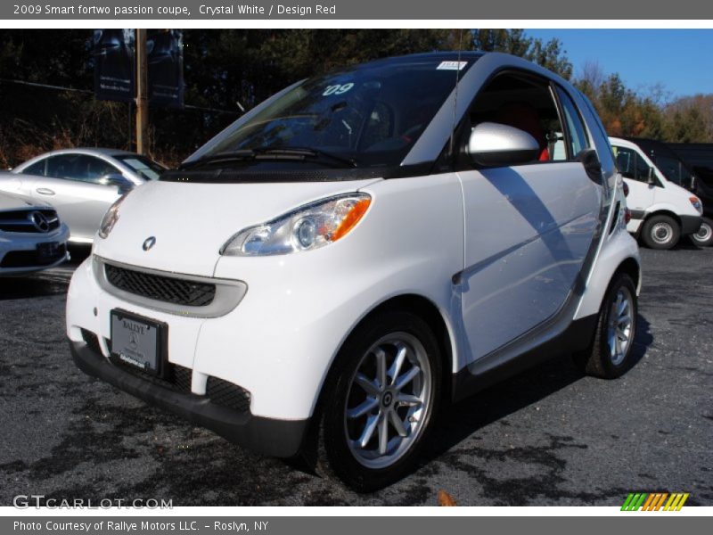 Crystal White / Design Red 2009 Smart fortwo passion coupe