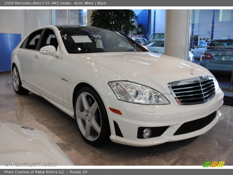 Arctic White / Black 2009 Mercedes-Benz S 63 AMG Sedan