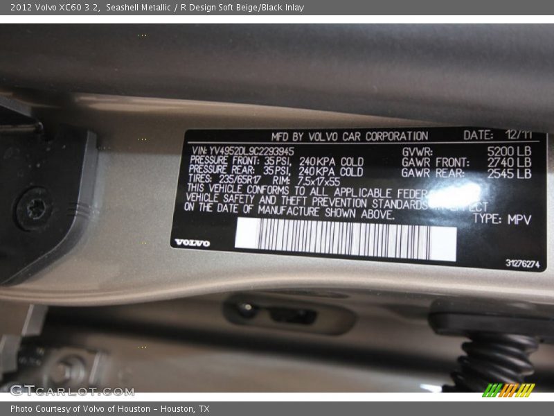 Seashell Metallic / R Design Soft Beige/Black Inlay 2012 Volvo XC60 3.2