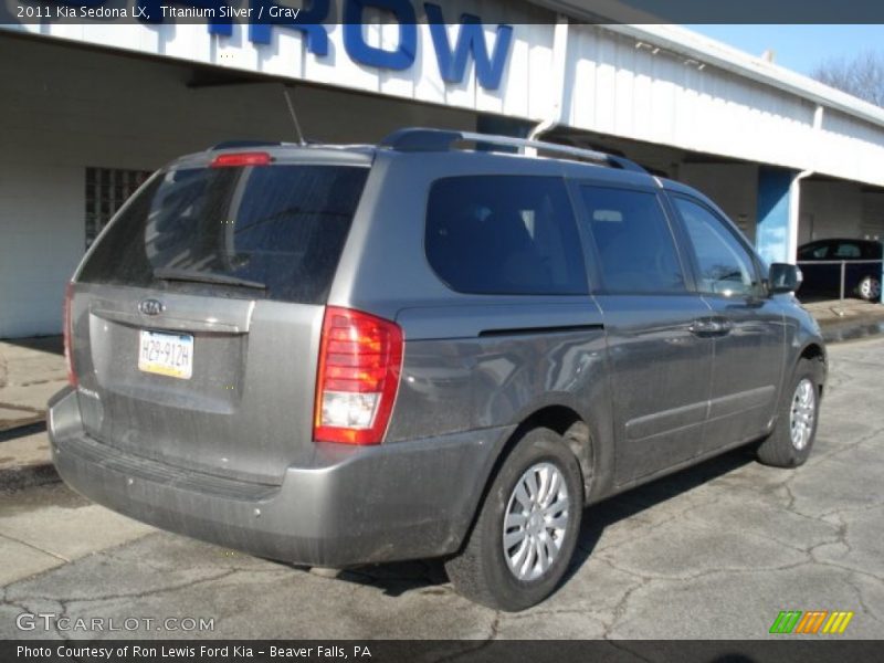 Titanium Silver / Gray 2011 Kia Sedona LX