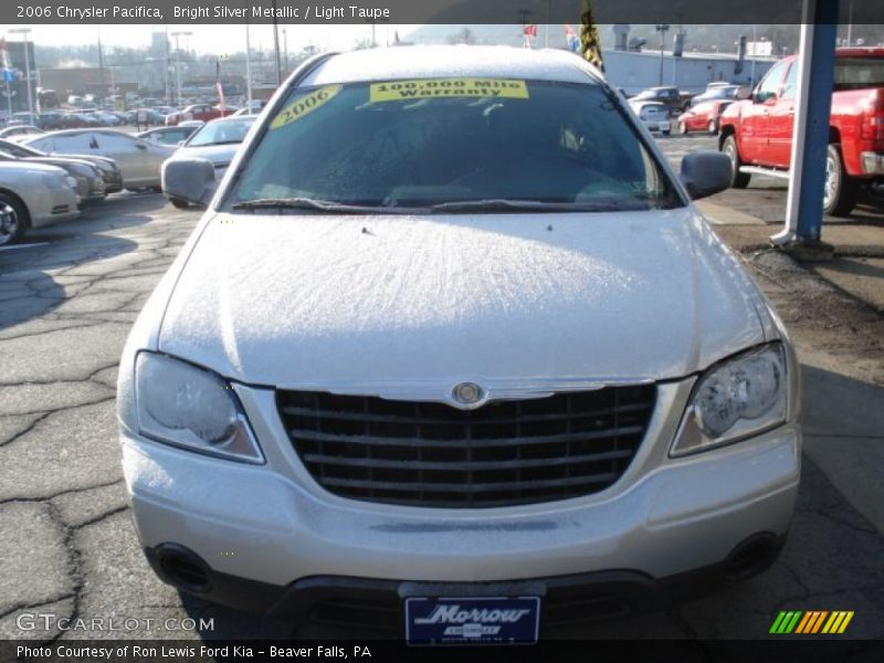 Bright Silver Metallic / Light Taupe 2006 Chrysler Pacifica