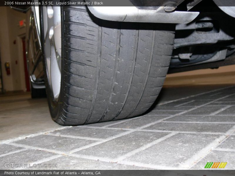Liquid Silver Metallic / Black 2006 Nissan Maxima 3.5 SE