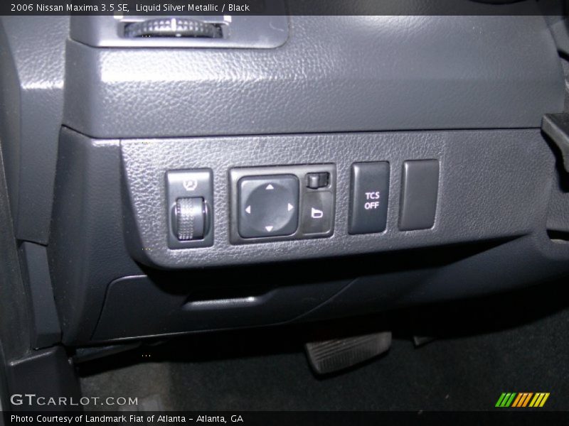 Liquid Silver Metallic / Black 2006 Nissan Maxima 3.5 SE