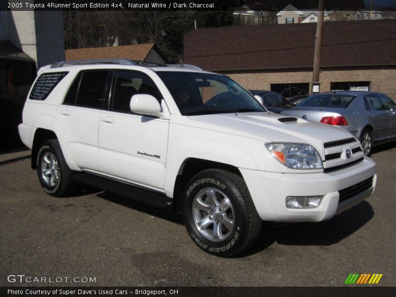 Natural White / Dark Charcoal 2005 Toyota 4Runner Sport Edition 4x4