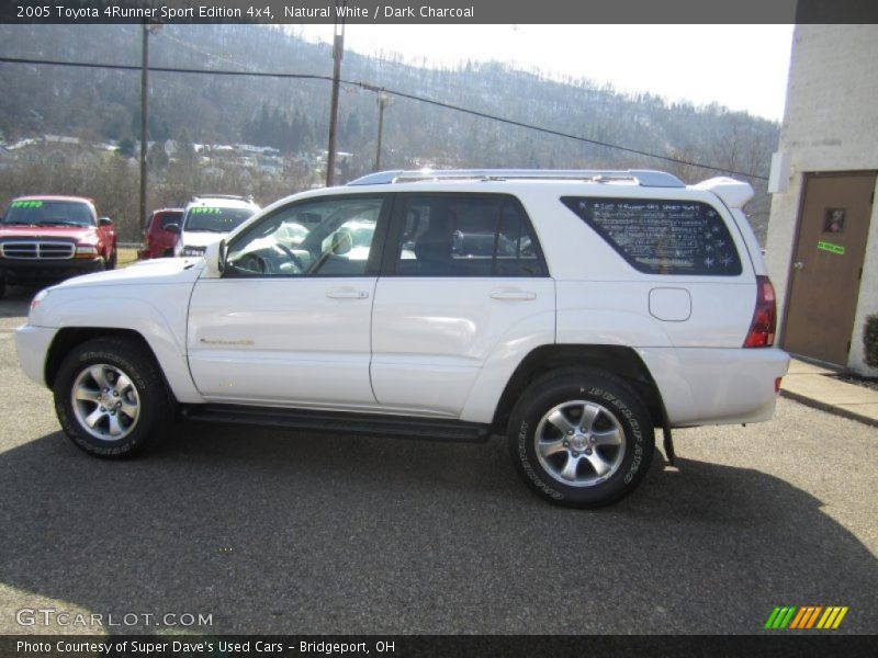 Natural White / Dark Charcoal 2005 Toyota 4Runner Sport Edition 4x4