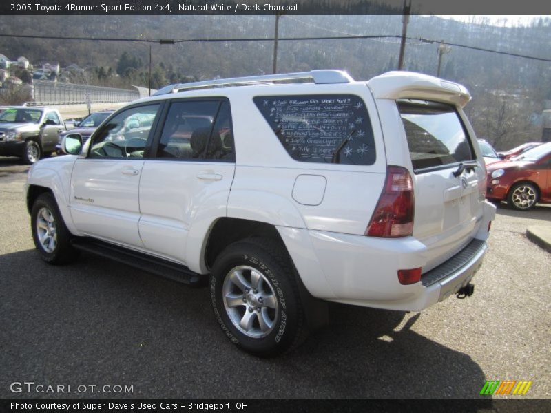 Natural White / Dark Charcoal 2005 Toyota 4Runner Sport Edition 4x4