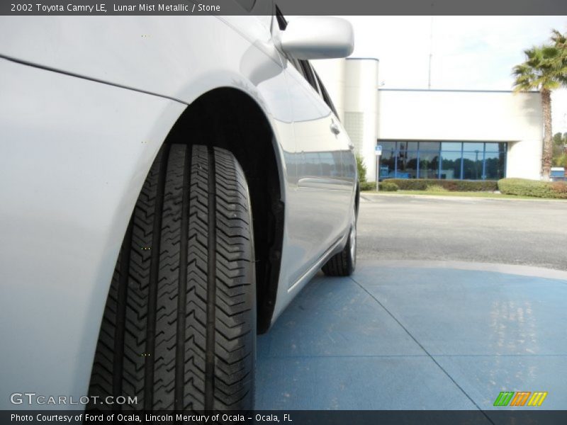 Lunar Mist Metallic / Stone 2002 Toyota Camry LE
