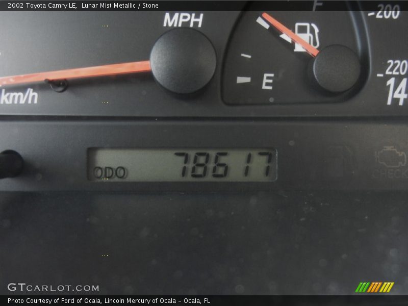 Lunar Mist Metallic / Stone 2002 Toyota Camry LE