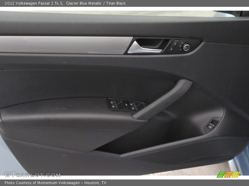 Glacier Blue Metallic / Titan Black 2012 Volkswagen Passat 2.5L S