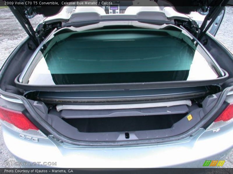  2009 C70 T5 Convertible Trunk