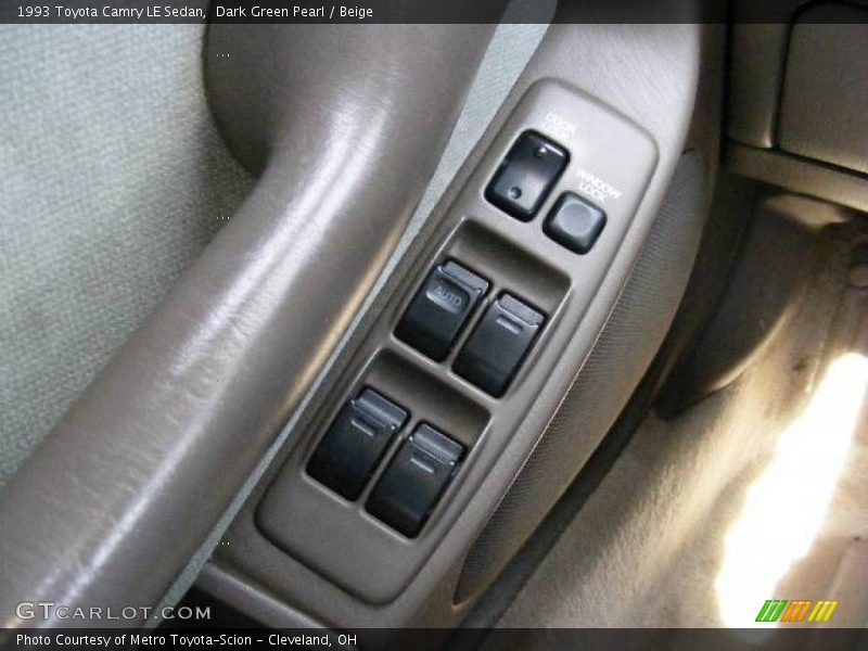 Dark Green Pearl / Beige 1993 Toyota Camry LE Sedan