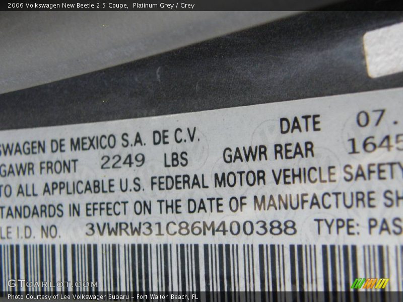 Platinum Grey / Grey 2006 Volkswagen New Beetle 2.5 Coupe