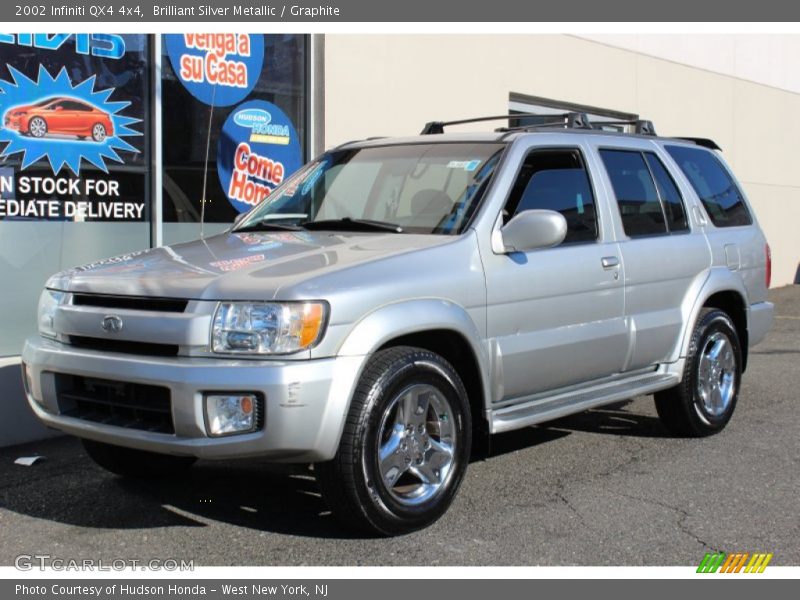 Brilliant Silver Metallic / Graphite 2002 Infiniti QX4 4x4