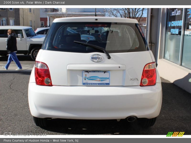 Polar White / Dark Charcoal 2006 Scion xA