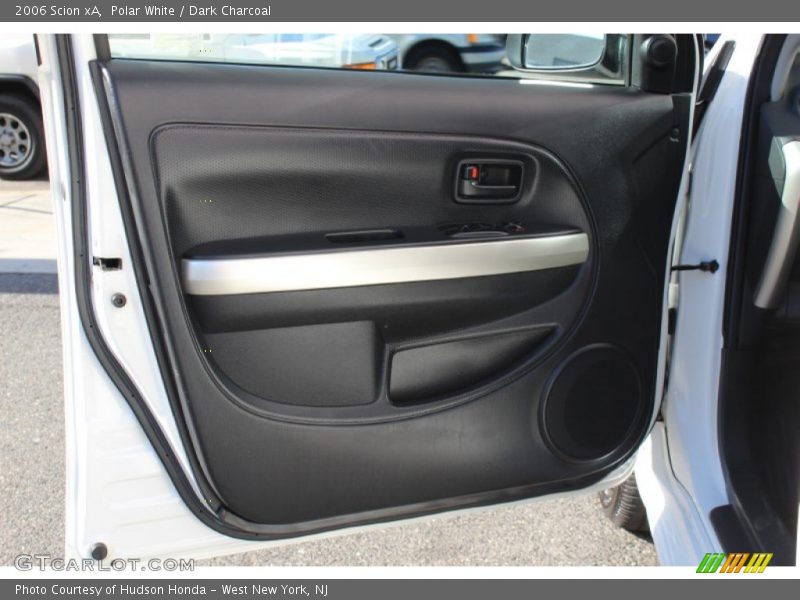 Polar White / Dark Charcoal 2006 Scion xA
