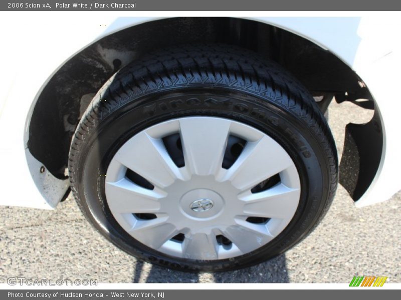 Polar White / Dark Charcoal 2006 Scion xA