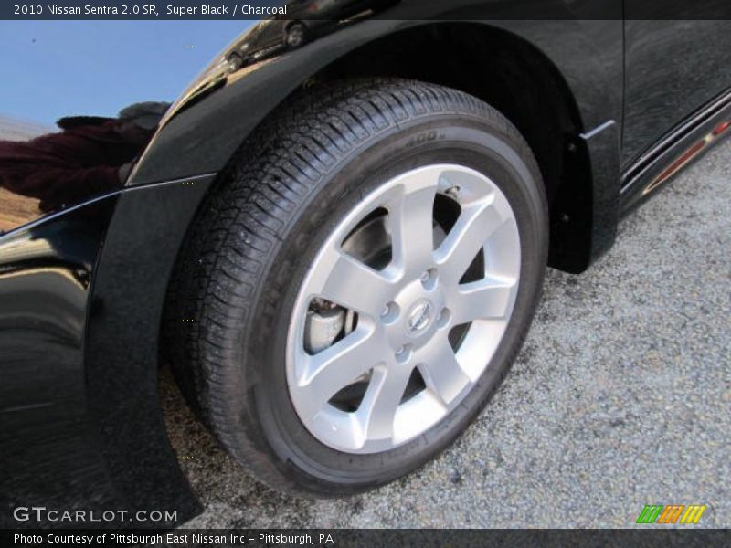 Super Black / Charcoal 2010 Nissan Sentra 2.0 SR