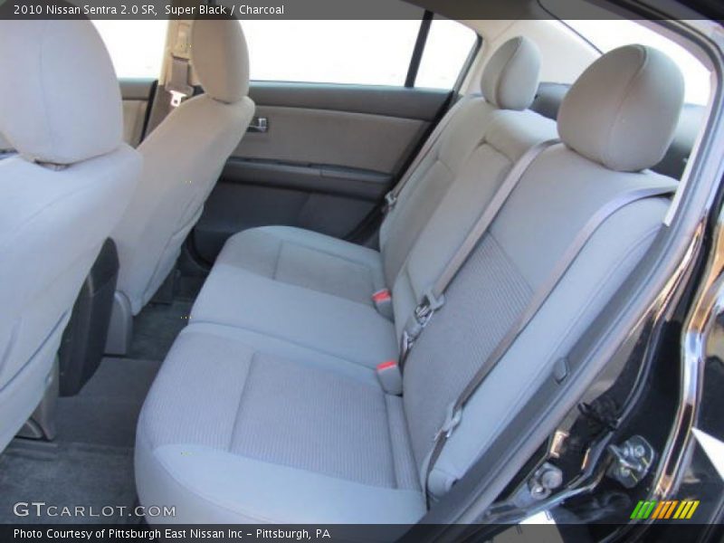Super Black / Charcoal 2010 Nissan Sentra 2.0 SR