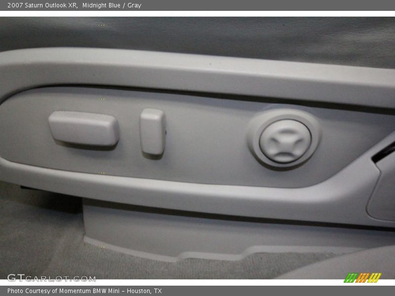 Midnight Blue / Gray 2007 Saturn Outlook XR
