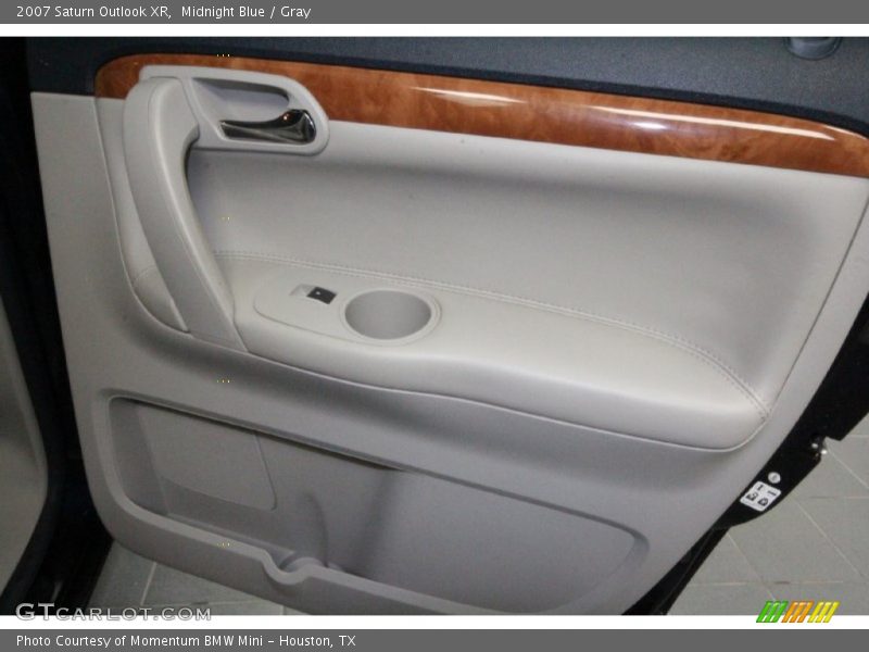 Midnight Blue / Gray 2007 Saturn Outlook XR