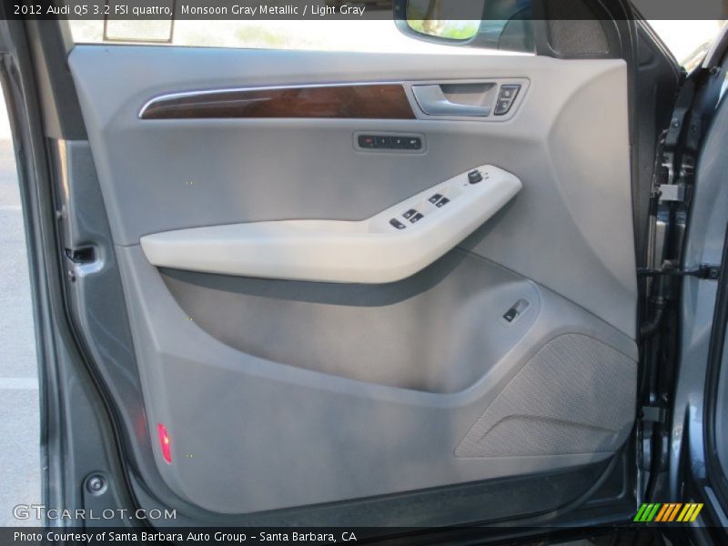 Monsoon Gray Metallic / Light Gray 2012 Audi Q5 3.2 FSI quattro